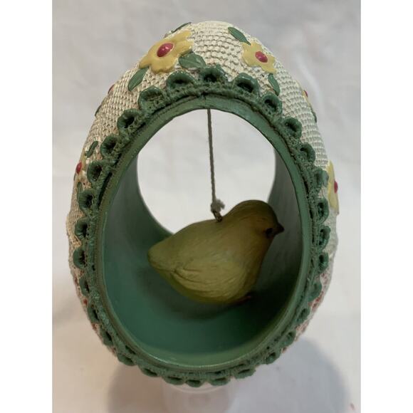 Decorative Easter Egg Hollow Dangling Chick Green Lace Ceramic Easter Figurine - Picture 3 of 7